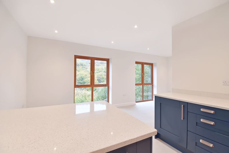 Kitchen / Dining Room- click for photo gallery